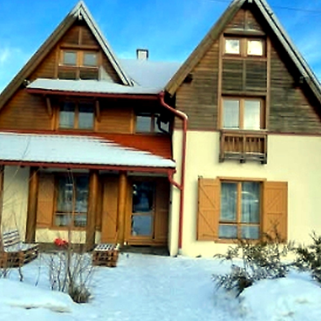 house hero snow