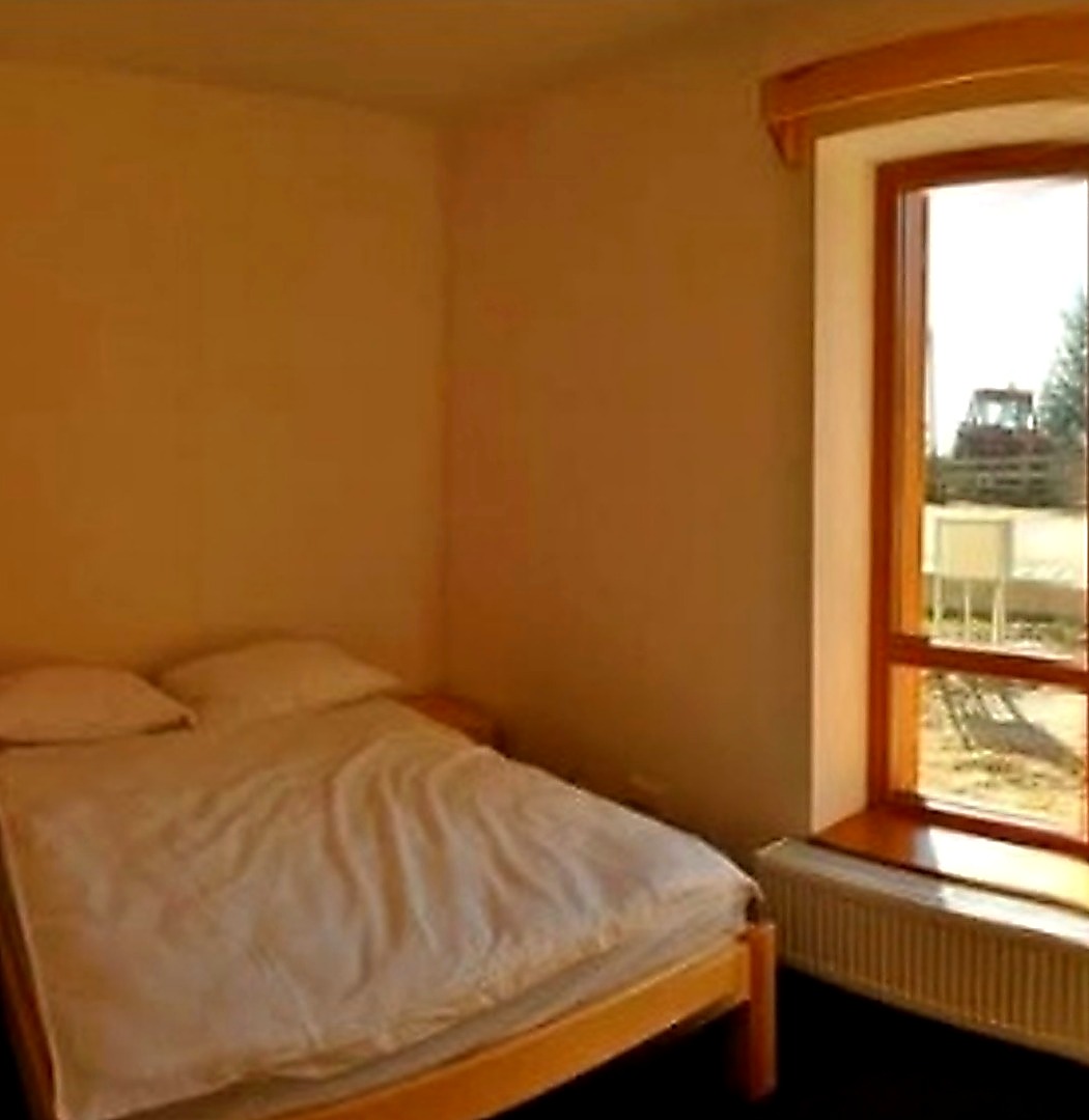 double bed window